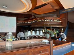 -MONICH牛排融合餐厅(和义大道购物中心店)