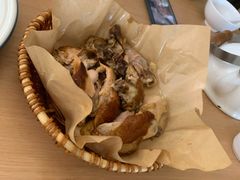 -关东小磨东北菜(上海长风大悦城店)