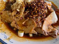 蒜泥白肉-温记府廟豆汤饭·始于1955年(海椒店)