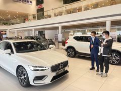 -杭州中沃沃尔沃4S店(滨江区店)