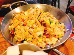 海鲜炒饭-富乐满韩国正宗炸鸡韩国料理(虹泉路店)