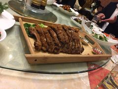 -皇宫大酒店