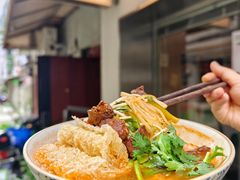 -粉八·云南米线·建水烧烤(常熟路店)