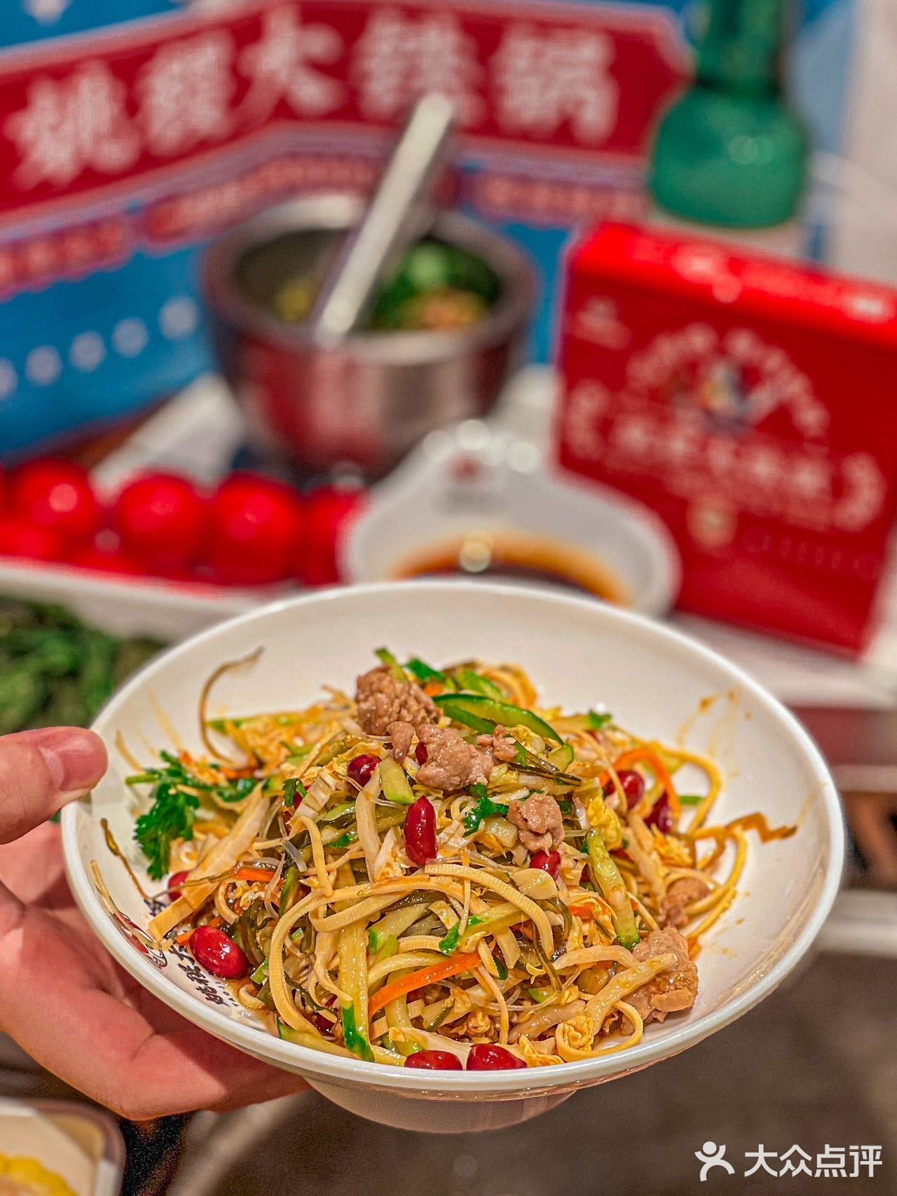 姚稷大铁锅，围炉吃鲜鹅主打一个热闹