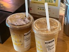 -星巴克(杭州临平万达广场店)