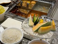 -海底捞火锅(旭辉MALL店)