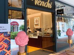 门面-VENCHI 闻绮(上海佛罗伦萨小镇店)