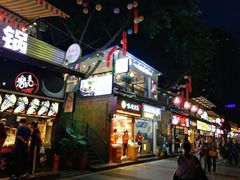 -八一好吃街·高品美食广场