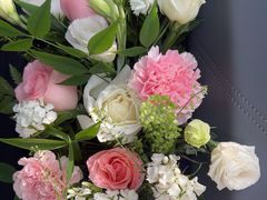 -亭亭鲜花店(中山北路店)