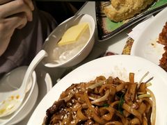 -新大咀港式茶餐厅(宝山万达店)