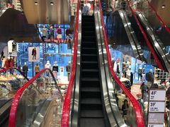 -优衣库(深圳万象天地旗舰店)