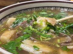 牛肉罩火烧-清真·白家牛肉罩火烧老店(育才街店)