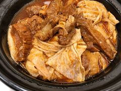 红焖牛腩煲-海上名珠·海鲜酒楼(励骏庞都店)