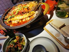 -鸣记脆皮烤鱼·海鲜烤鱼(三八广场店)