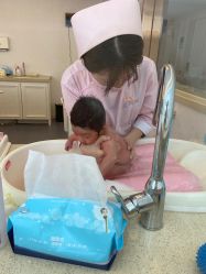 -盈月阁母婴护理中心·月子中心·月嫂育儿嫂