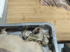 白切羊肉-根宝羊肉店