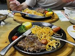 -豪约客牛排(百大奥莱店)