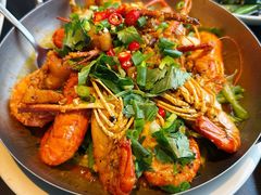 -大头虾越式风味餐厅(光明广场店)