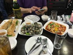 -两兄弟Song Pee Nong(2号店)