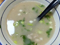-铁谢李松祖传羊肉汤馆