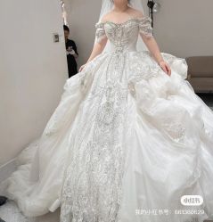 -PAI婚纱礼服设计馆【大牌租赁/高级定制】