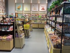 -良品铺子(大唐西市店)