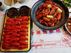 -肥肥虾庄·金牌油焖大虾(杨园滨江时代walk店)