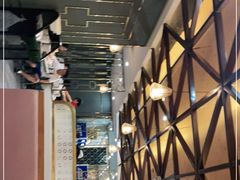 -凤凰路何眼镜香辣蟹(花果园店)