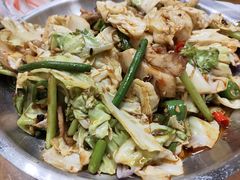 干锅手撕包菜-圣夜东北菜烧烤·夜宵·龙虾(胥江路店)