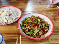 -老三样·美食研究中心(世贸路店)