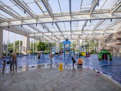 -三岔湖环球融创天堂洲际酒店水乐园