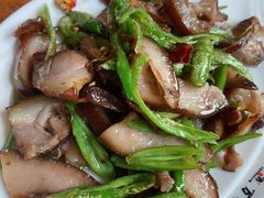 -老鼎万春卤菜(五代传承创始老店)