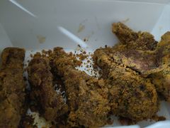 -BHC炸鸡(明洞总店)