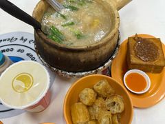 -长城砂煲田鸡粥