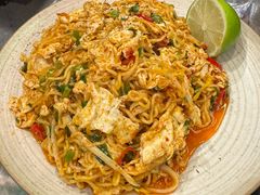 冬阴功炒泡面-浩海火燒雲傣家菜(芮欧百货店)