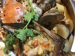 -东记炭炉·海鲜鸡煲(龙华店)