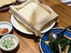 -木柴豆腐·活海鲜·鲁菜(岚山路店)