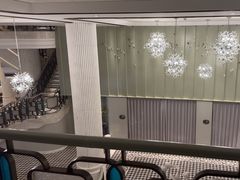 -浅深(世茂滨江精品店)