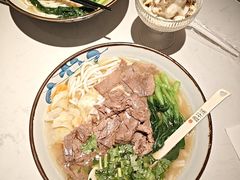 -鑫花溪牛肉米粉(凤凰街创始总店)