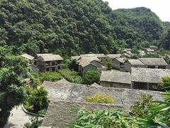 -高荡千年布依古寨旅游景区