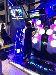 -嗨翻Hi-Fun竞技主题乐园·蹦床团建生日聚会(五棵松华熙店)