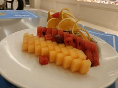 -海口绿发希尔顿酒店-田园汇自助餐·三文鱼·海鲜