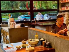 -李犟大爆鳝面·手工蟹黄包(湖滨西湖店)