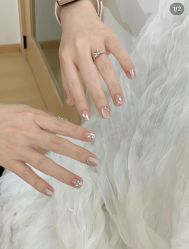 -赢韵美甲美睫瑞士净斑中心