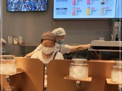 -喜茶(北京华贸购物中心店)