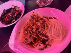 -粉墨特色菜·烧烤音乐酒馆