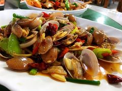 -四川小胡子海鲜(丁村万人海鲜广场店)