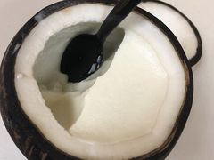 椰奶清补凉-志龙皇冠吃货椰子铺