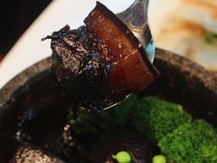 红烧肉配墨西哥饼-运·中餐厅(成都华尔道夫酒店)
