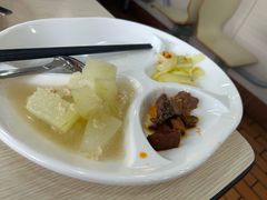 -六和餐饮(东城根店)